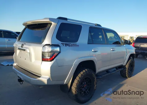 2021 Toyota 4Runner Sr5 z USA, uszkodzony, nr VIN JTEMU5JR9M5929107